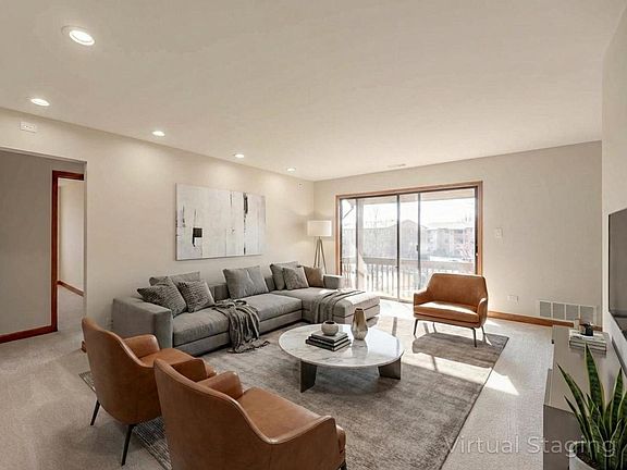 4th image of 15801 Peggy Ln APT 11