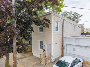 409 Ogden Pl, Perth Amboy, NJ 08861