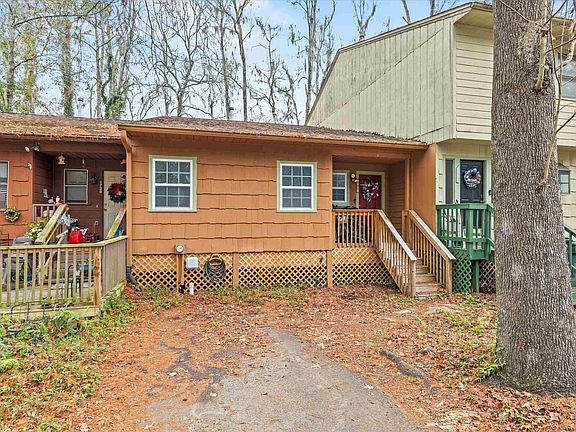 5th image of 1728 Beechwood Cir N