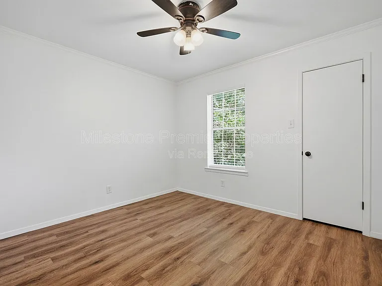 914 W Washington St #F — Photo 18