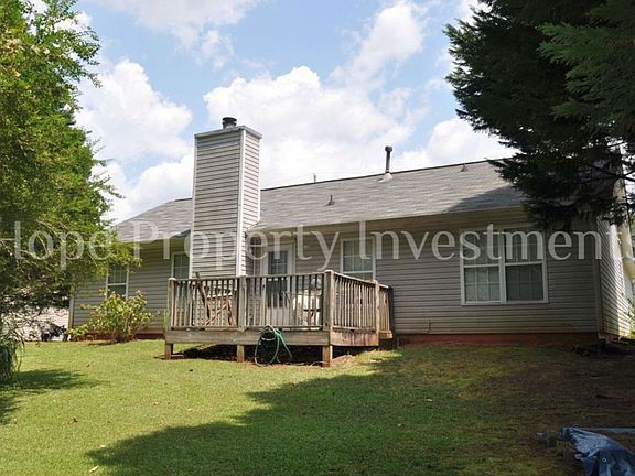 3rd image of 55 Canterbury Dr