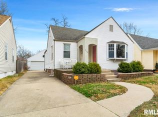 2440 S Lowell Ave, Springfield, IL 62704