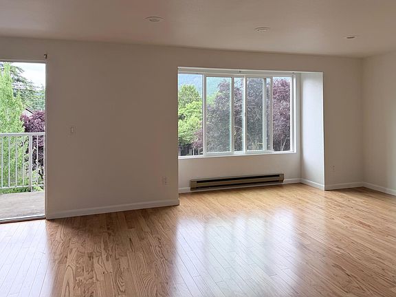 2nd image of 206 Mountain Park Blvd SW APT D201