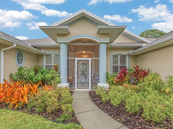 2nd image of 5649 Cypress Creek Dr