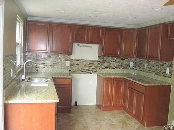 4th image of 212 Butler Trl