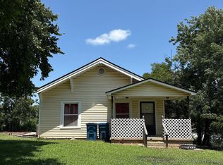 316 W Beaumont Ave, Yale, OK 74085