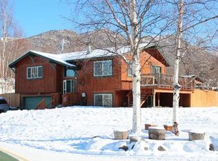 9811 Chatham Cir, Eagle River, AK 99577