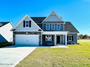 500 Isaac Branch Dr, Jacksonville, NC 28546