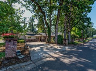 2420 Laurel Hill Dr, Eugene, OR 97403