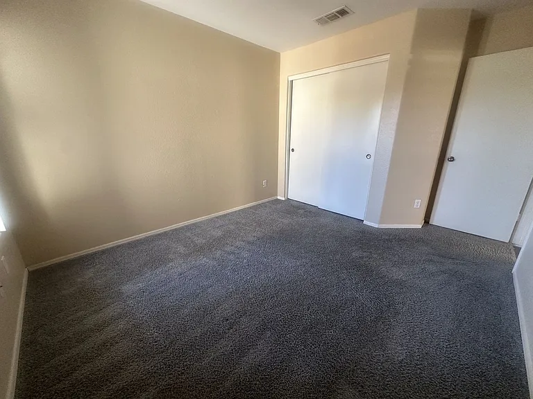 3285 E Ford Ave — Photo 28