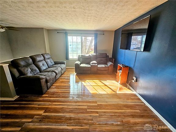 3rd image of 4209 Willow Mist Dr