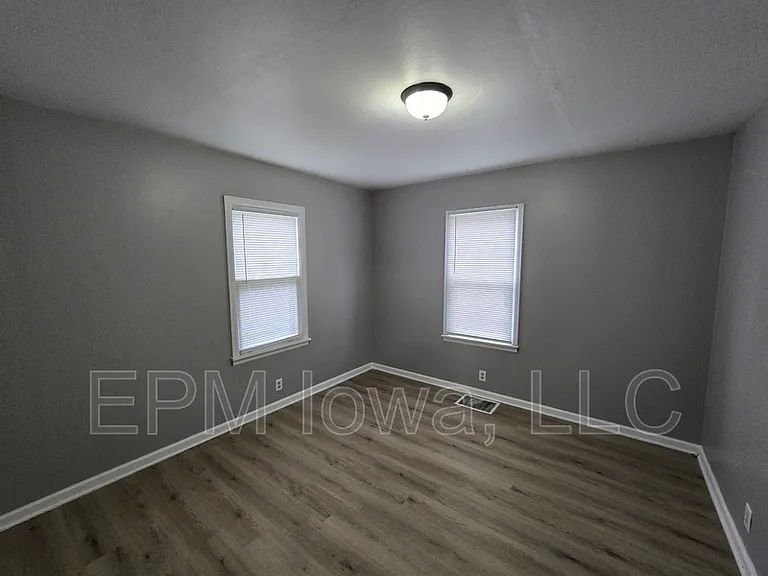606 Wyoming St — Photo 6