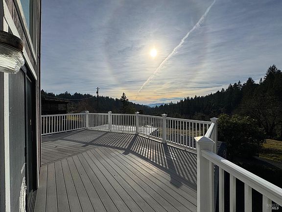 4th image of 26941 Poppy Drive
