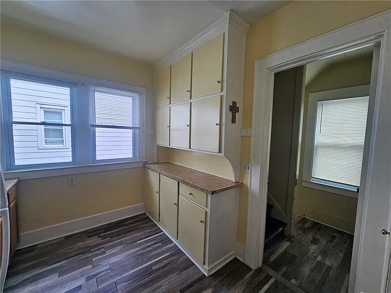 133 McKinley St — Photo 6
