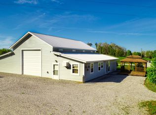 5 Cedar Ln, Jamestown, TN 38556