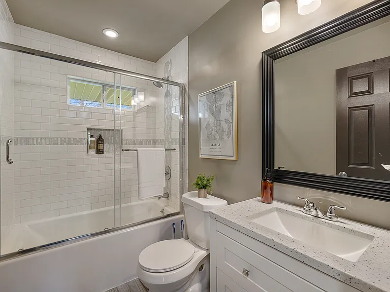 11166 Riverview Dr — Photo 17