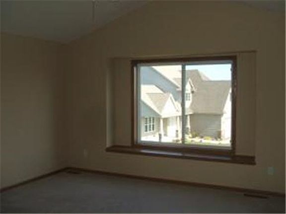 5th image of 1123 Park Lane