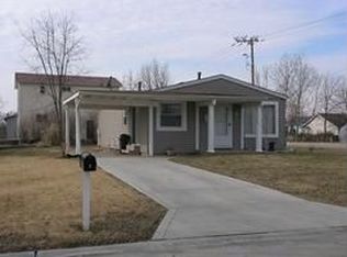 2 Wild Deer Ln, Saint Peters, MO 63376