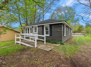 47 Wayne St, Allegan, MI 49010