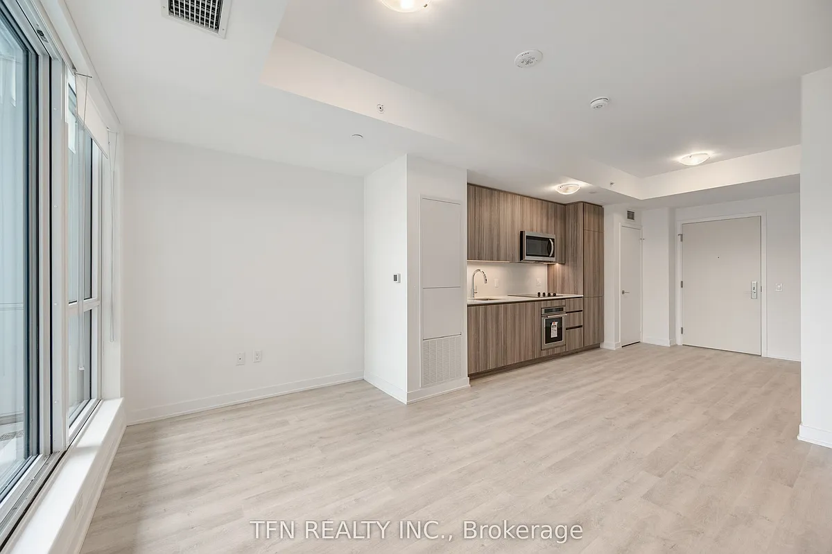 Building Photo - 15 Richardson St #411