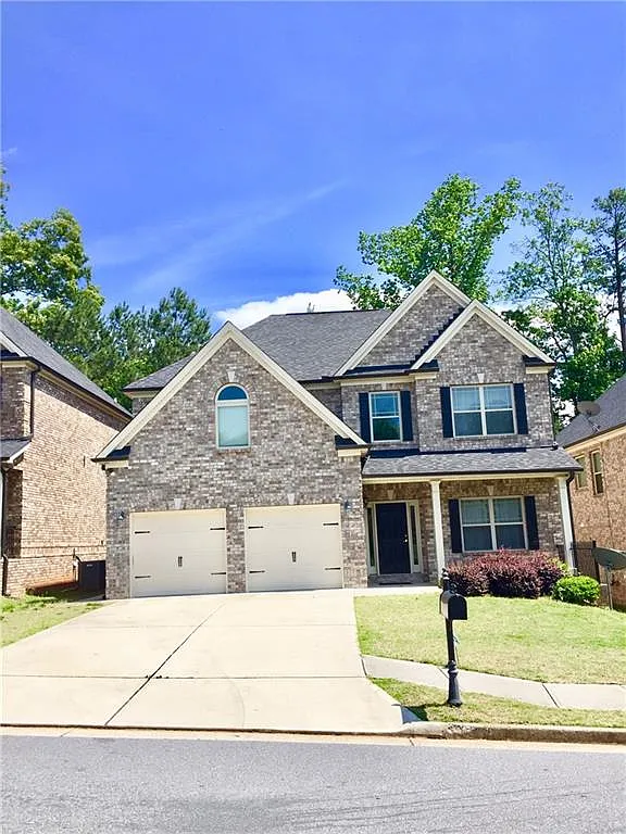 5 bed, 4.0 bath, 2800 sqft, $3,000 — Photo 1