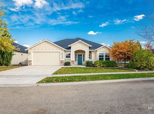 3234 S Wallberg Ave, Eagle, ID 83616