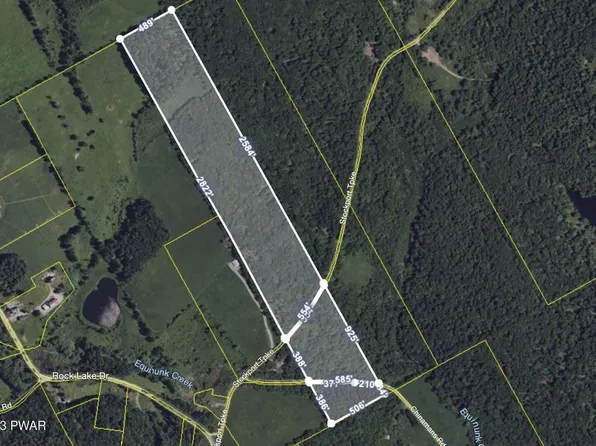 Stockport Tpke, Lakewood, PA 18439