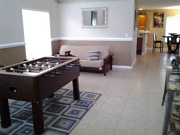 2nd image of 844 NW Greenwich Ct