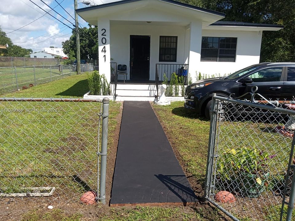 1st image of 2041 NW 100th St