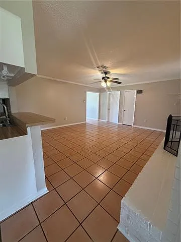 4141 Loire Dr — Photo 27