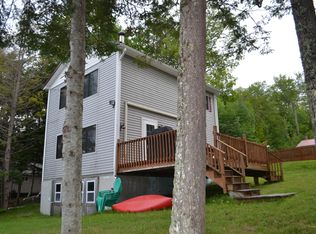 64 Cotta Ln, Saint Albans, ME 04971
