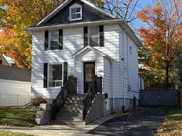 144 Cedar St, Orillia, ON L3V 2C9