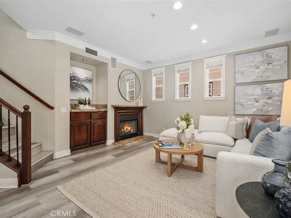 347 Tall Oak, Irvine, CA 92603