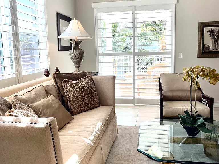 431 Bay Colony Dr N — Photo 13