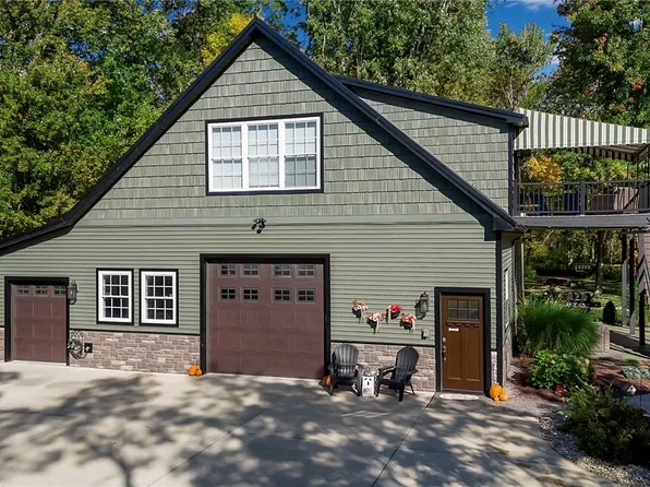 12050 McNeeley Rd, Akron, NY 14001
