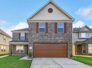 11711 Greensbrook Garden Dr, Houston, TX 77044