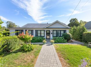 44 Hillcrest Ave, Southampton, NY 11968