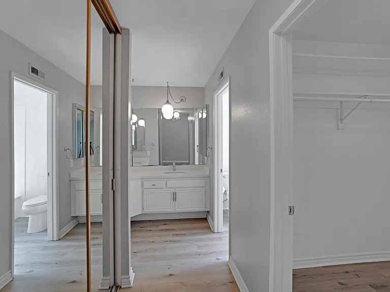 22156 Crane St — Photo 20
