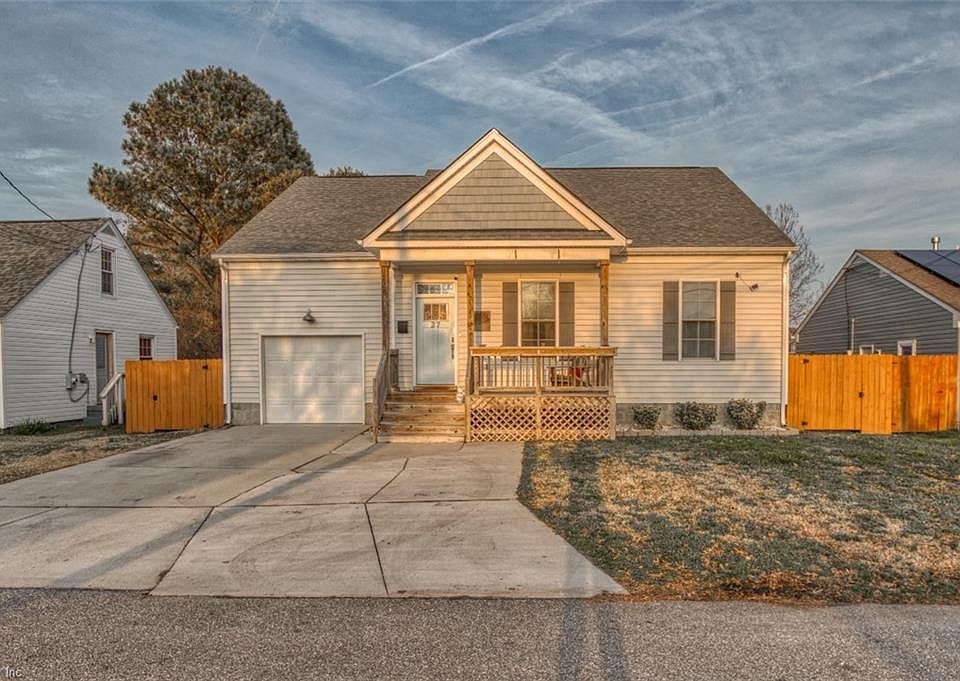 1st image of 27 Trail St