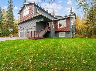 7140 Crooked Tree Dr, Anchorage, AK 99507