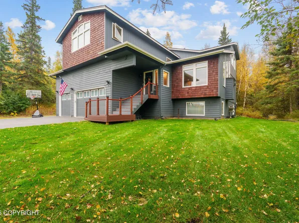 7140 Crooked Tree Dr, Anchorage, AK 99507