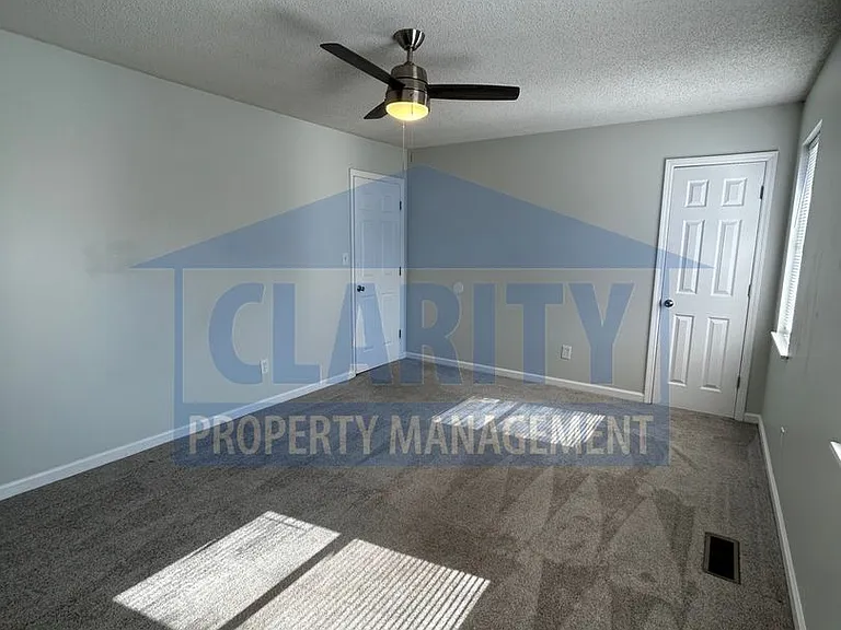 904 Valley Head Rd NW — Photo 11