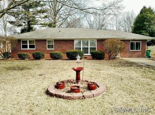 604 N Lebanon St, Mascoutah, IL