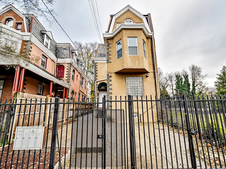 625 E Chelten Ave #3 — Photo 6