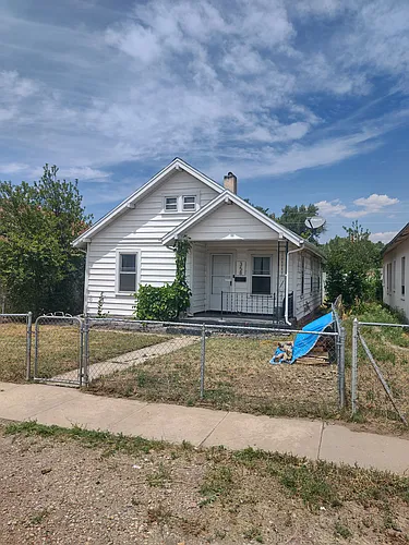 358 E 5th St Photo 1