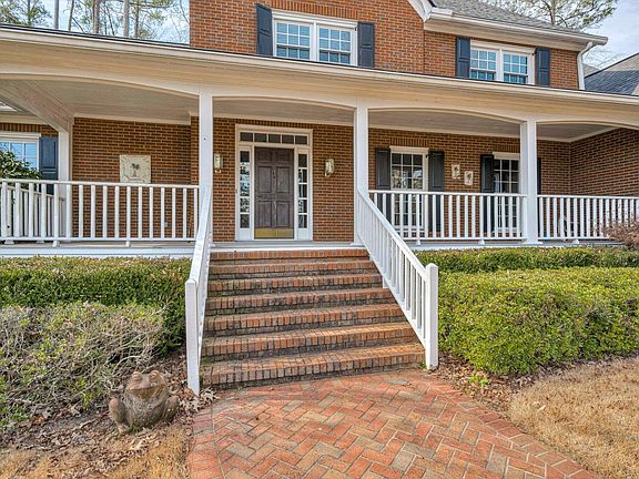 5th image of 58 Conifer Circle