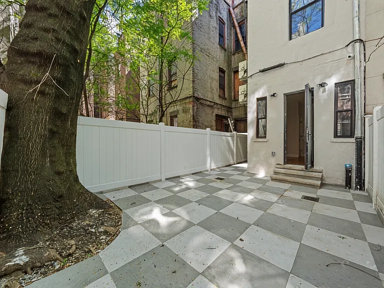 117 W 111th St #A1 — Photo 10