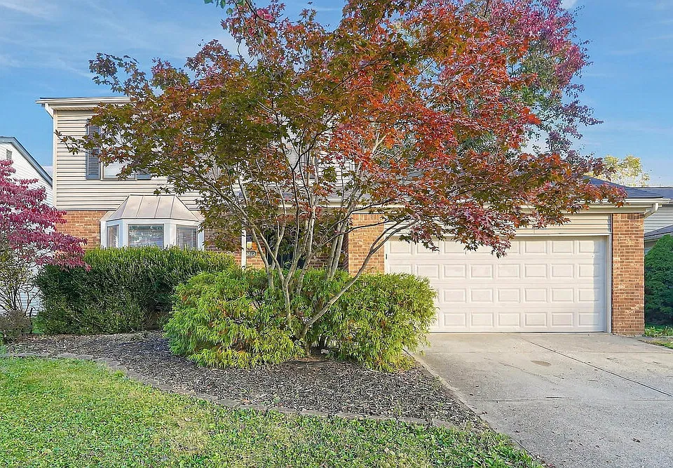 2672 Lynnmore Dr
