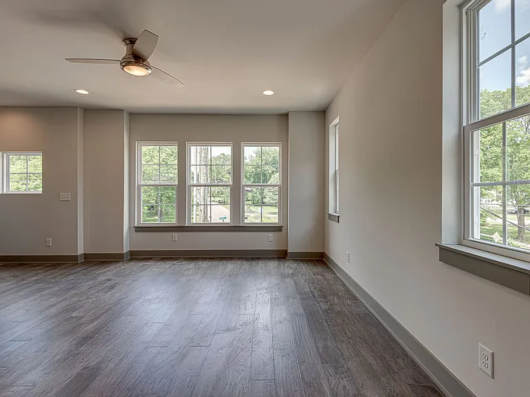 122H Oceola Ave — Photo 5