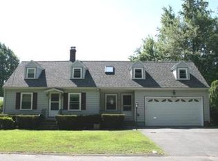 33 Bay State Rd, Wakefield, MA 01880